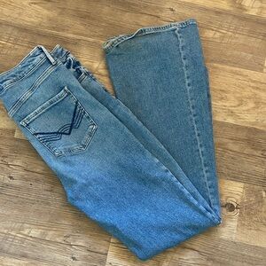 Idyllwind Medium Blue Flared Women's Jeans